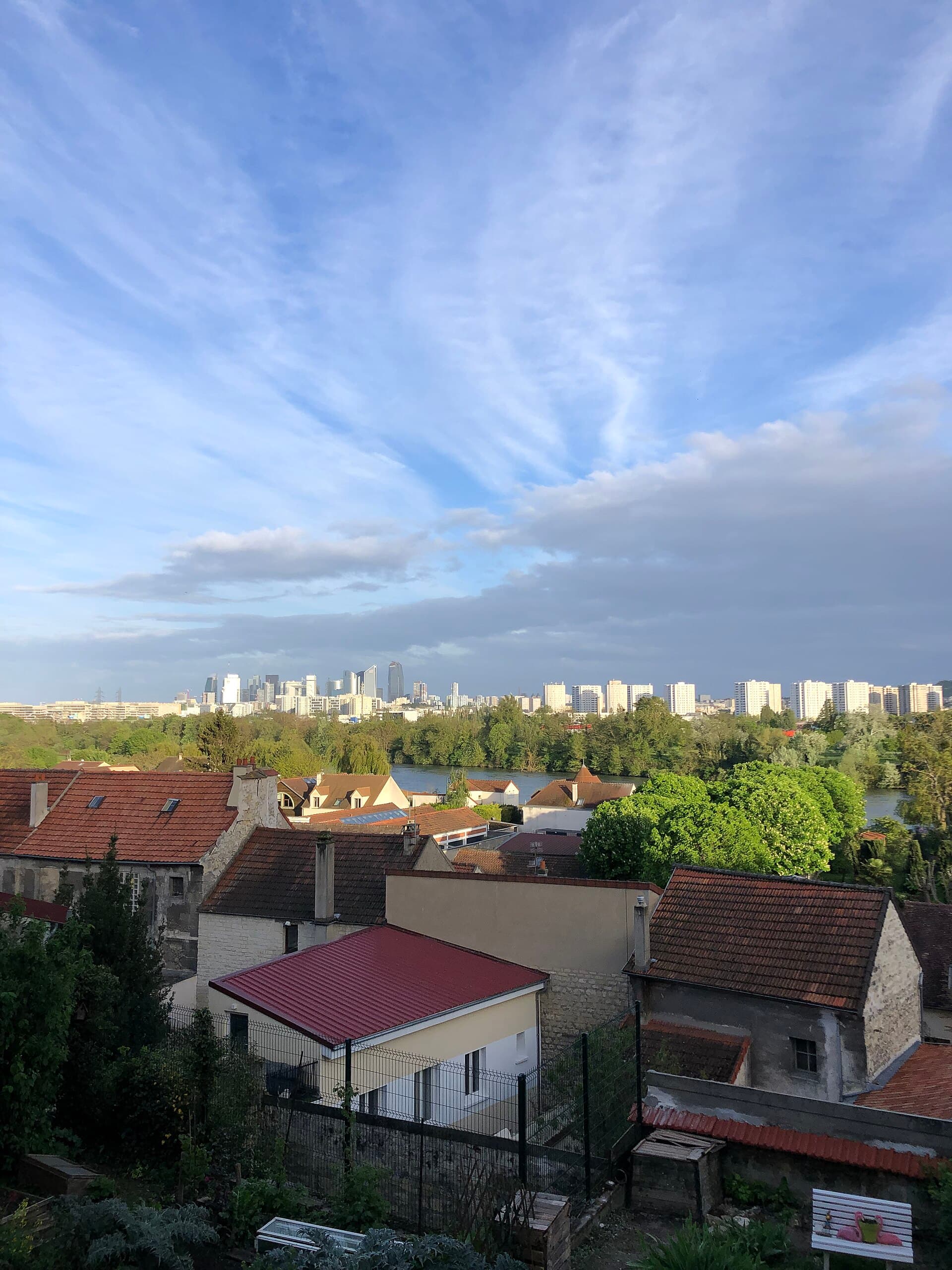 Carrières-sur-Seine, France