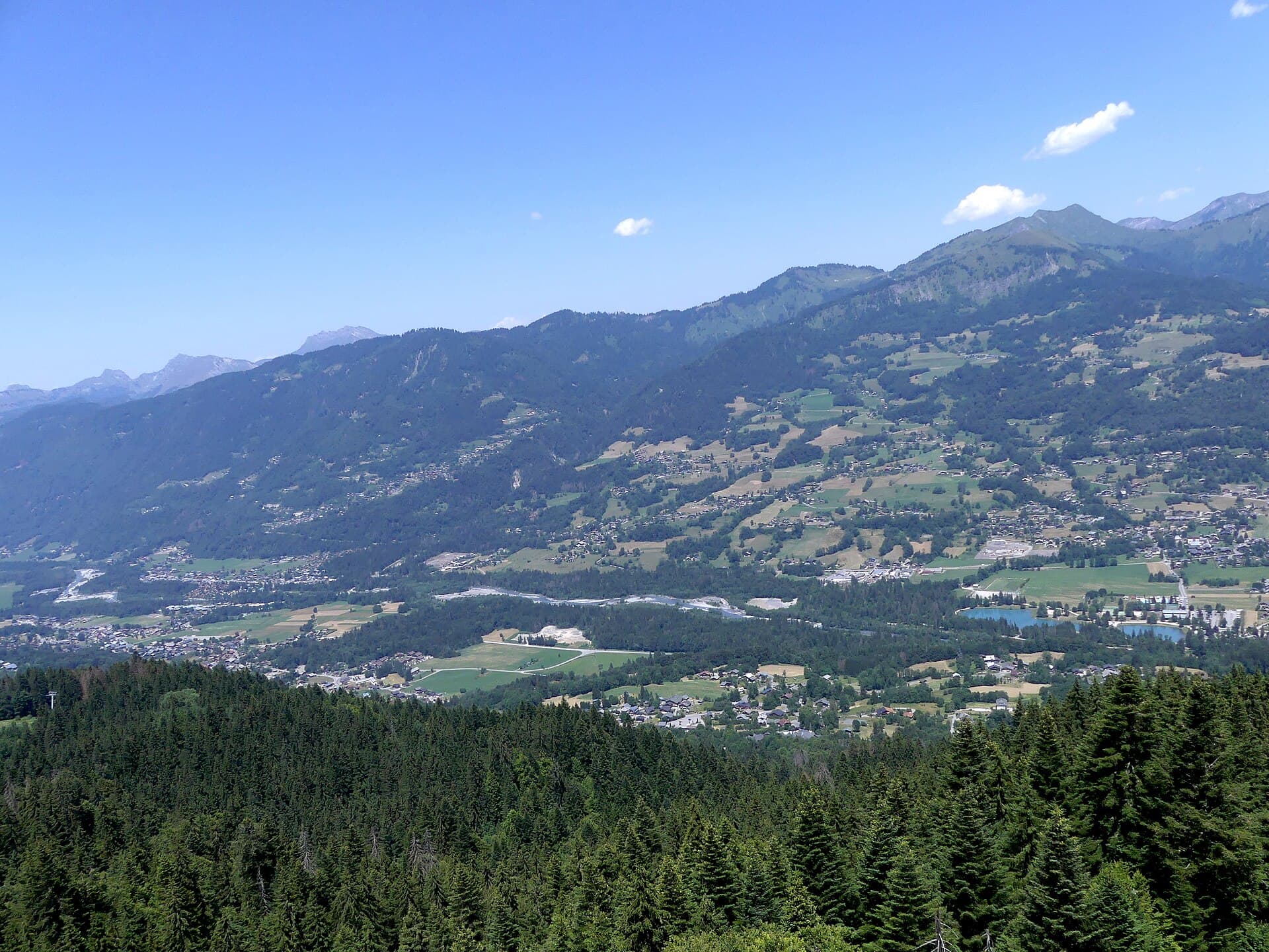Morillon, France