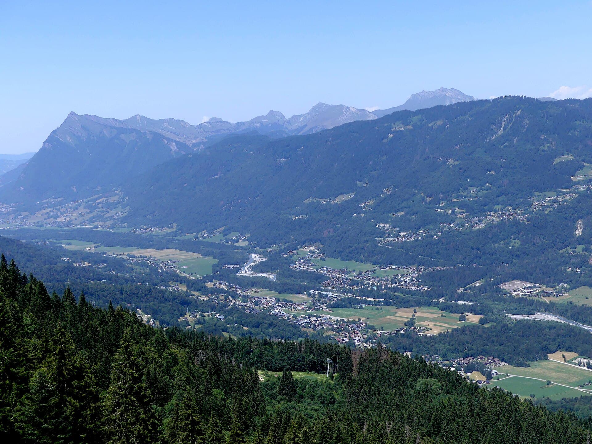 Morillon, France